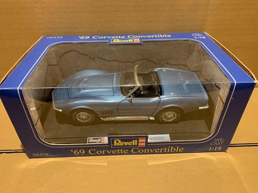 Amazon.co.jp: シボレーコルベットC3コンバーチブル1969 1/18